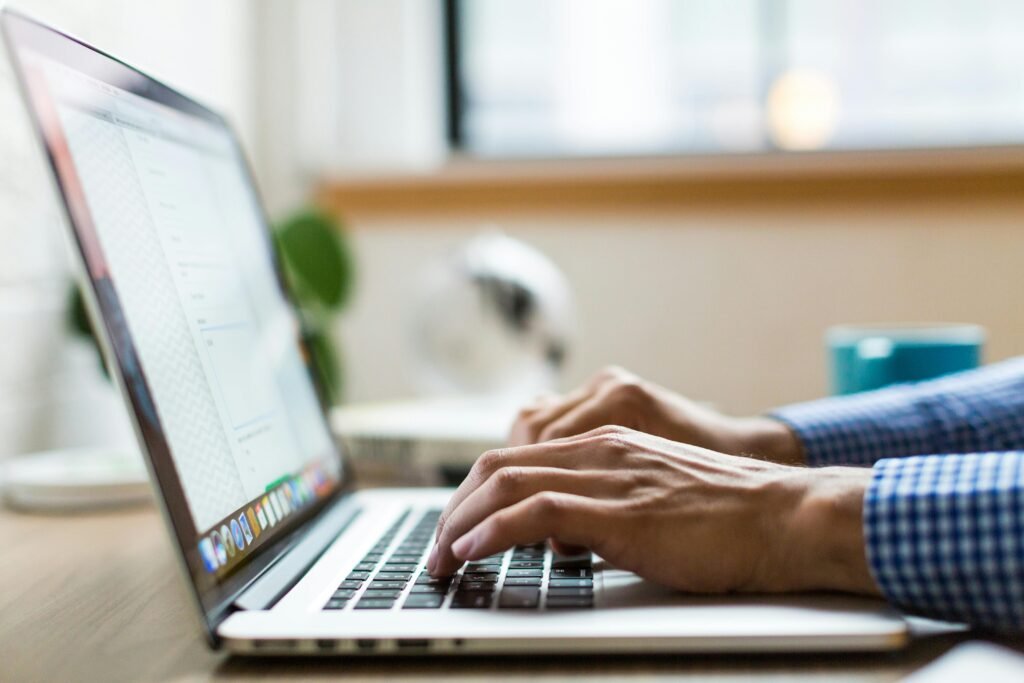 Write for Us | Become a Contributor For Starrayto